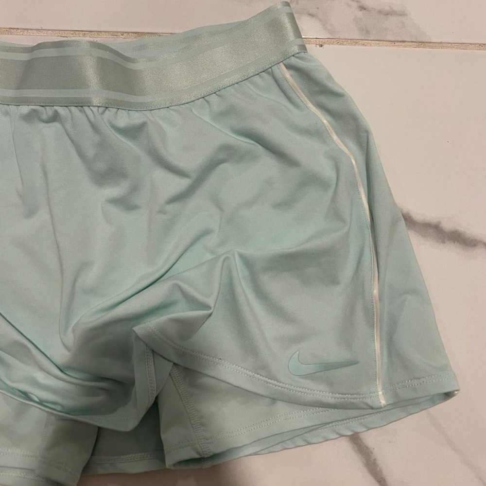 Nike tennis skirt